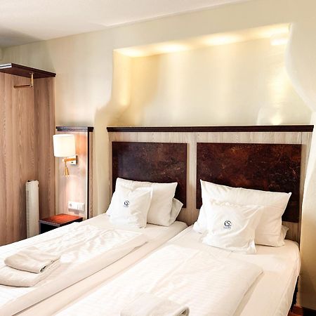 Hotel & Gaestehaus Seehof Мерсбург Екстер'єр фото